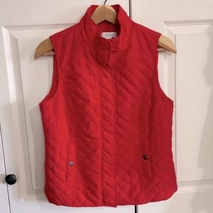 Christopher & Banks Red Quilted Vest - Sz: Small